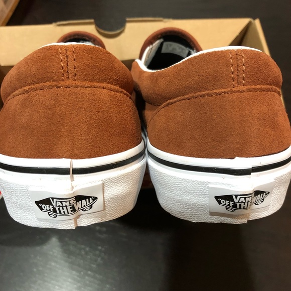 Vans Classic Slip-on Embossed Suede Sequoia - Picture 2 of 3